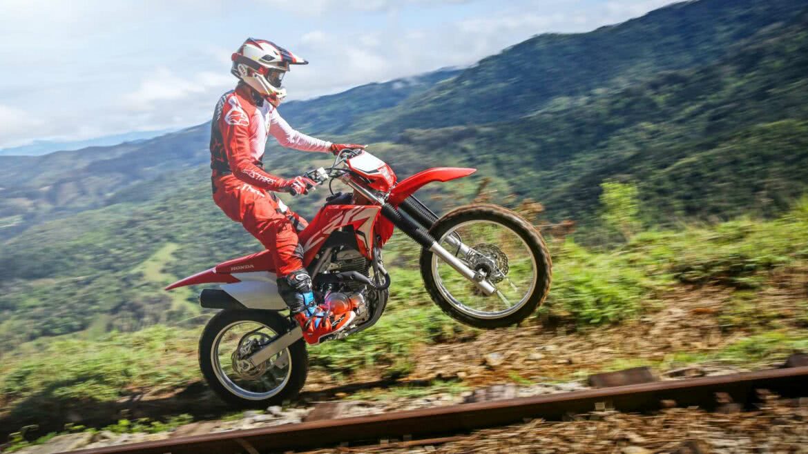 HONDA CRF 250F 2022: Ficha Técnica, Consumo Médio, Preço