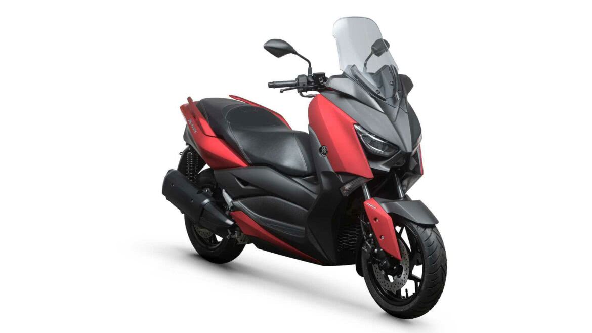 Yamaha XMax 250 2022 começa a ser vendida e detalhe chama a atenção