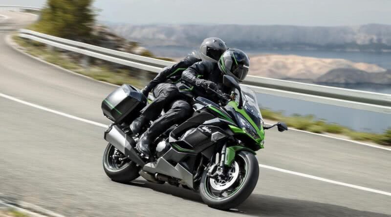 Kawasaki Ninja 1000SX 2022 ganha atualizações e cores surpreendentes