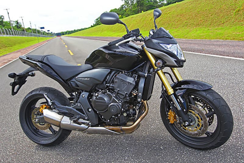 Hornet CB 600 2023 se reinventou e está ainda mais potente