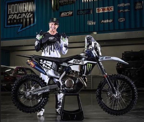 Ken Block morre ontem em um acidente de moto de neve