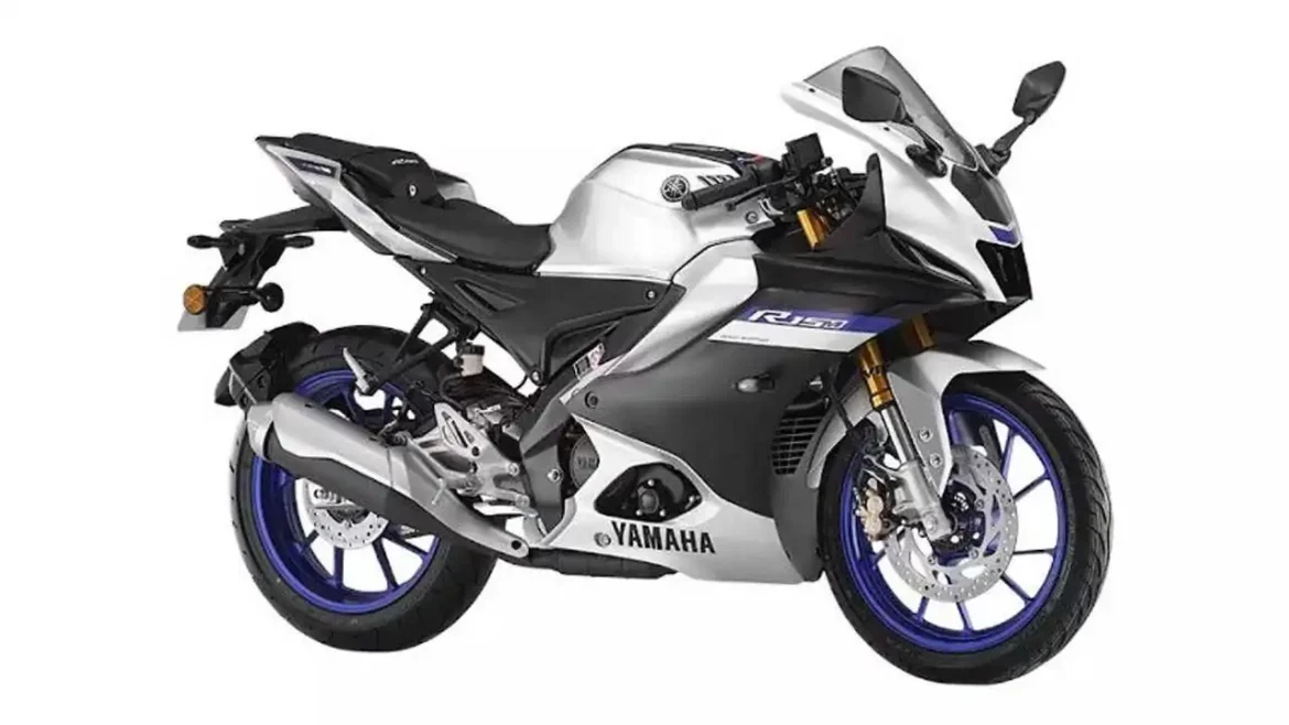 Yamaha YZF-R15M recebe atualizações tecnológica