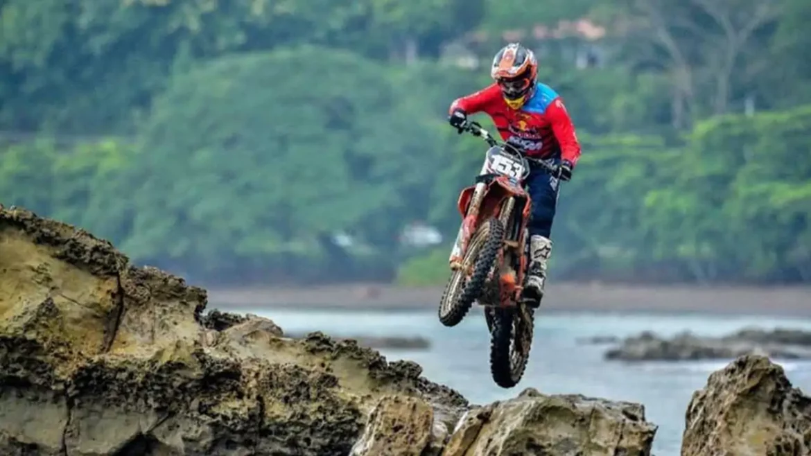 Costa Rica Unlimited Dirt Bike Tours anuncia datas para 2023